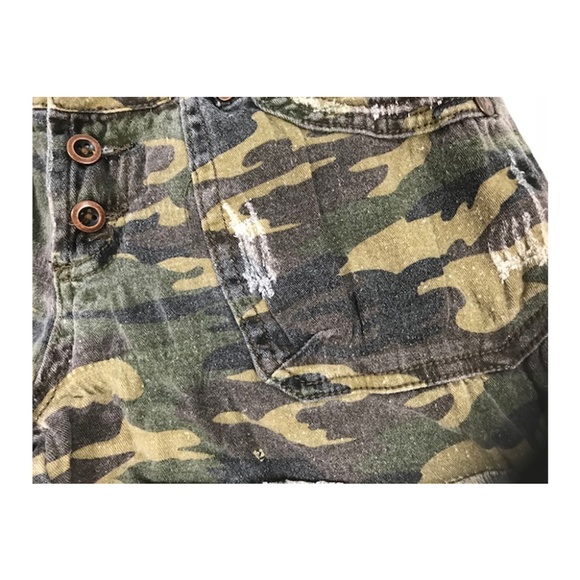 Reuse Camo Eco Friendly Shorts - Picture 2 of 7